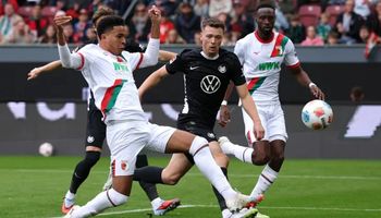 Augsburg vs VfL Wolfsburg (20:30 – 04/10) | Xem lại trận đấu